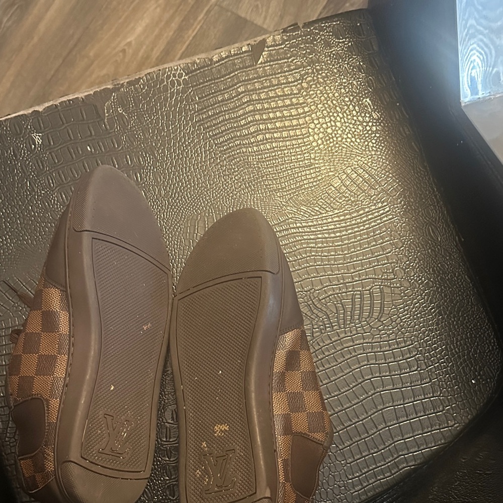 Louis Vuitton Dark Brown Men's Sneakers - Picture 3 of 5